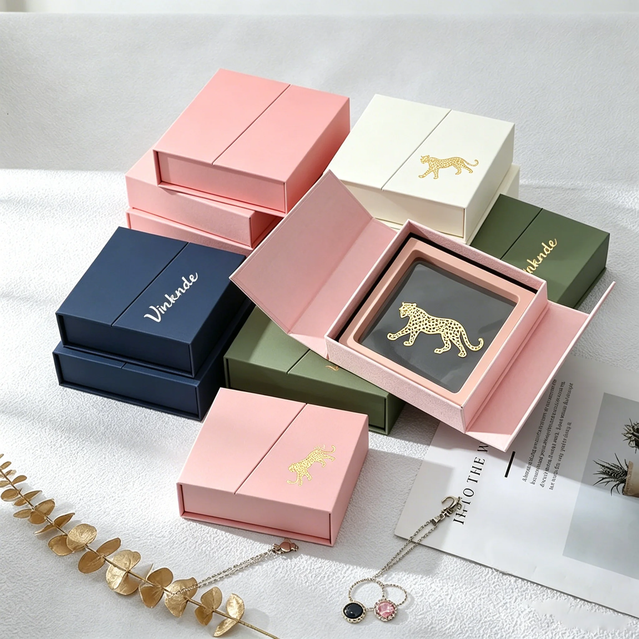 

10 Bulk Customized Logo Jewelry Display Magnetic Box Packaging Holder Black Orange Navy Kraft Paper Gift Pouch for Perfume Case