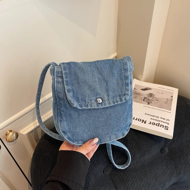 

Trendy 2025 Denim Shoulder Bag for Women Fashionable Crossbody Purse Casual Versatile Handbag