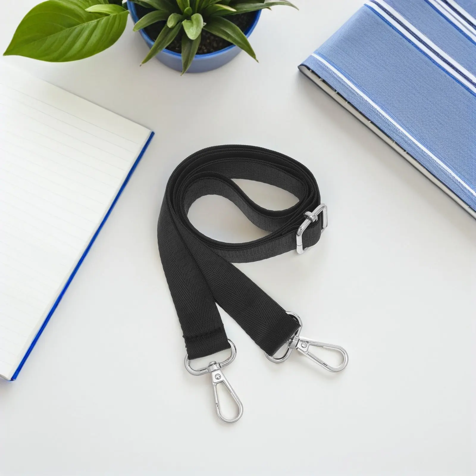 4Pcs Adjustable Nylon Horse Blanket Leg Straps High Elastic Stretch Double Swivel Snap Replacement Bands for Stable Rug Fixing