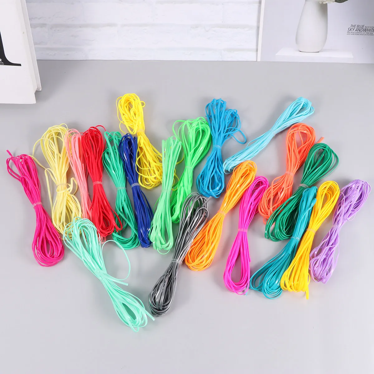 20-pecas-de-cordao-trancado-de-pvc-colorido-brilhante-para-fazer-joias-diy-pulseiras-chaveiros-e-artesanato-corda-plastica-Unica-para-trancar