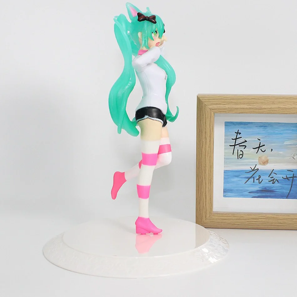 19.5cm Hatsune Miku Figure Neko T-shirt Ver, Cat Ear Miku Anime PVC Model, Collectible Desktop Decor Gift