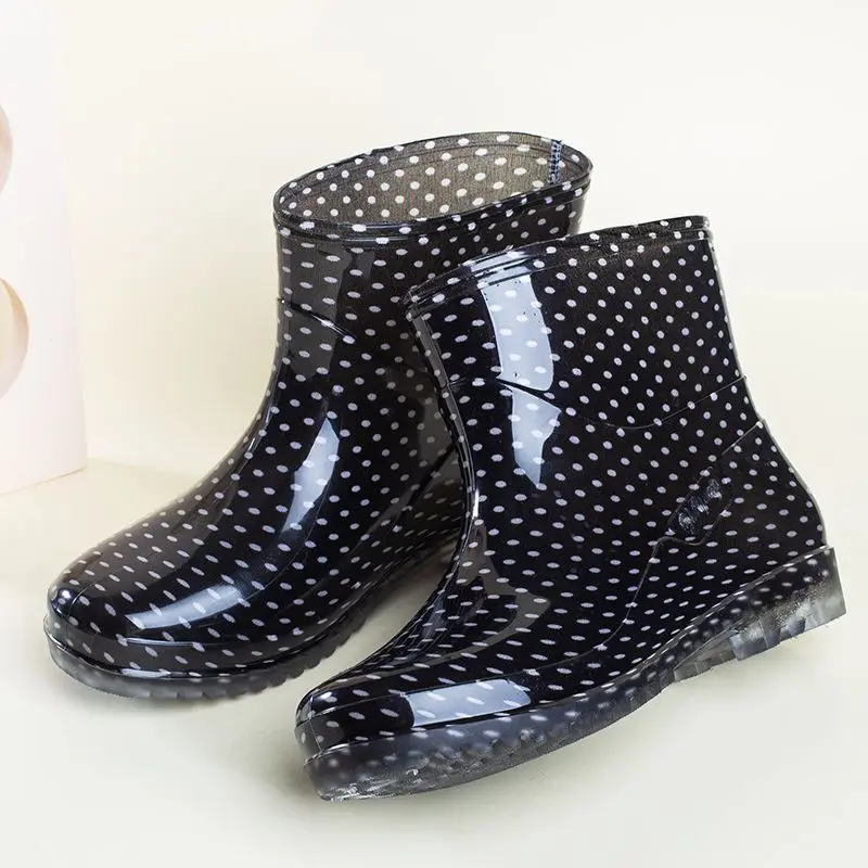 Women Short Rain Boots Ankle Waterproof Non Slip Fleece Lined Rubber Shoes Kitchen Work Garden Outdoor Water Boots