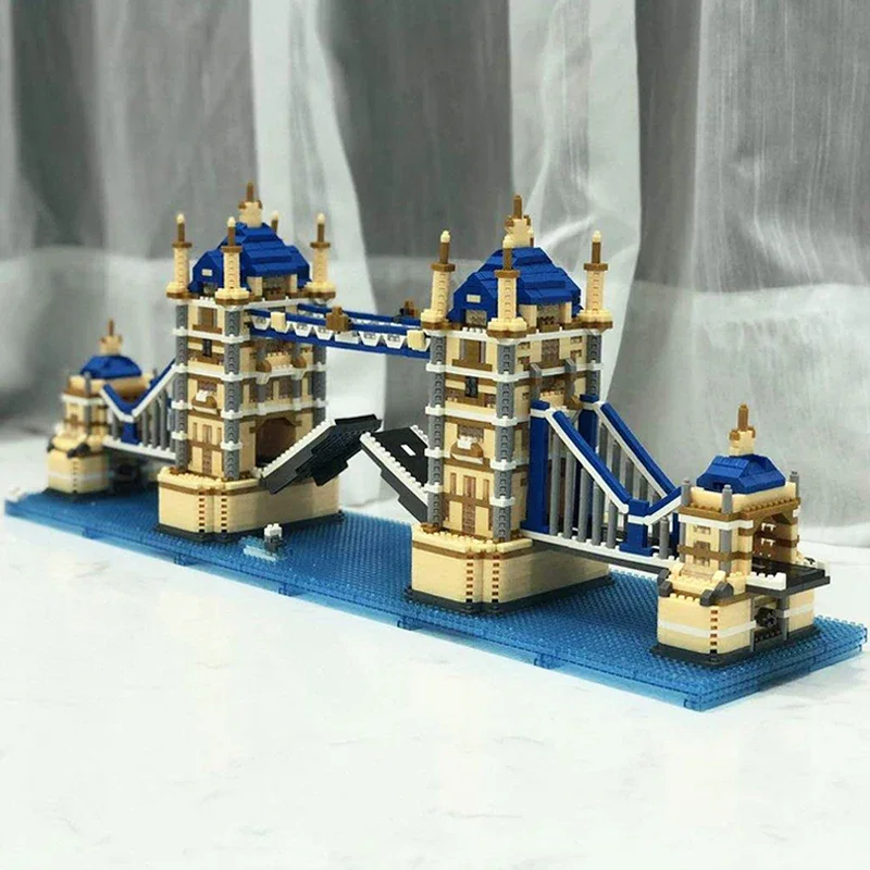 PZX 9919 World Architecture London Tower Bridge River Thames Model Mini Diamond Blocks Bricks Building Toy For Children No Box