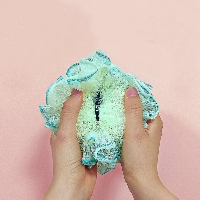 1pc Palla da bagno Doccia di grandi dimensioni Fiore Maglia Spugna schiumogena Strumento per la pulizia della pelle del corpo Scrubber esfoliante Accessori per il bagno