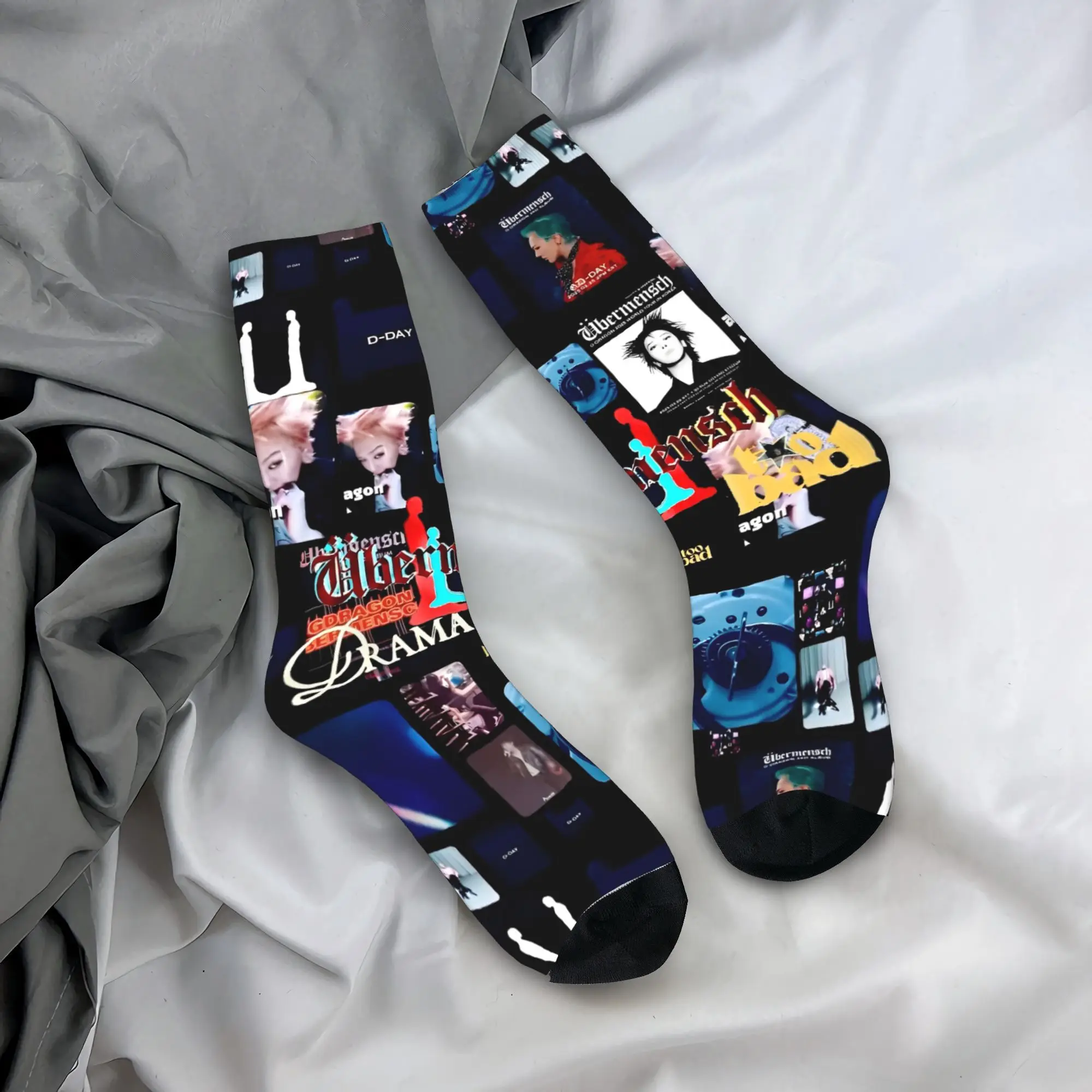 Ubermensch Gdragon جولة حول العالم 2025 الجوارب الشتاء جوارب الكورية زوجين جودة الجوارب مخصص الدراجات عدم الانزلاق الجوارب