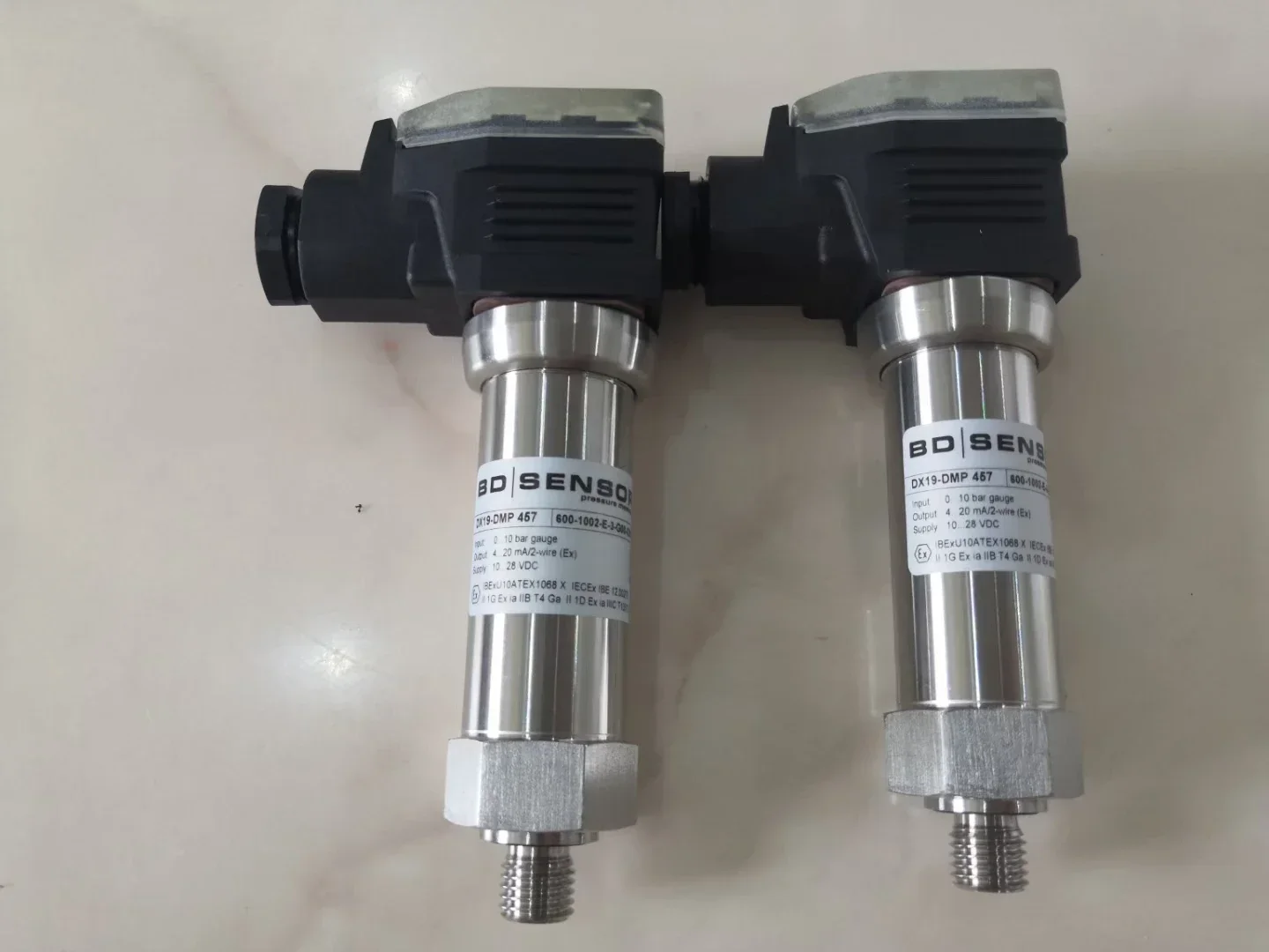 Brand New and 100% Original German DB Pressure Transmitter, Marine Pressure Explosion-proof Sensor XD19-DMP 457