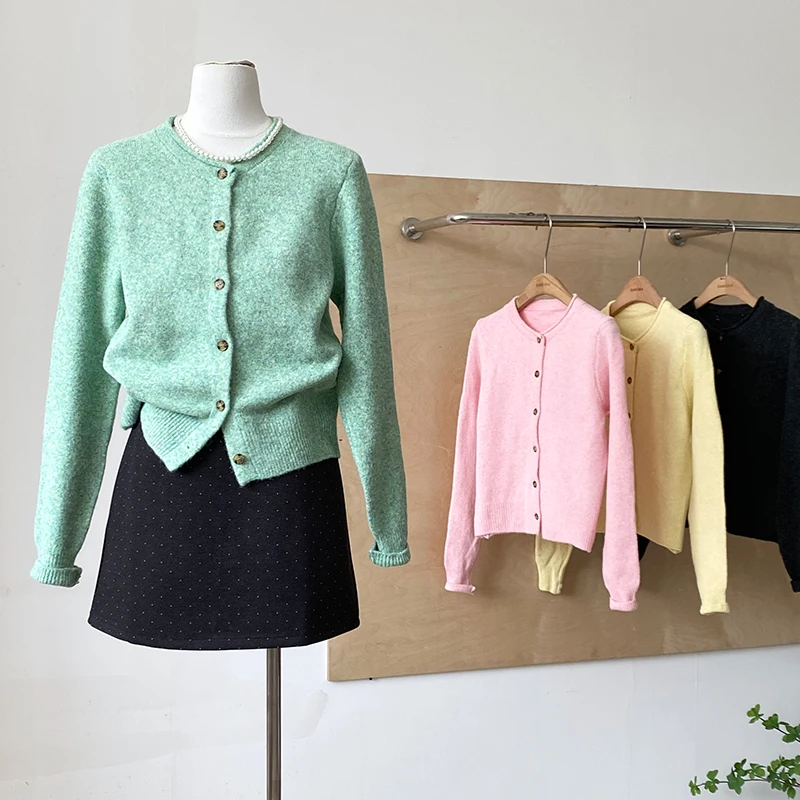 

Korean Gentle Long Sleeve Knitted Cardigan New Women's Solid Color Round Neck Soft Sweater Lady Versatile Temperament Jacket Top