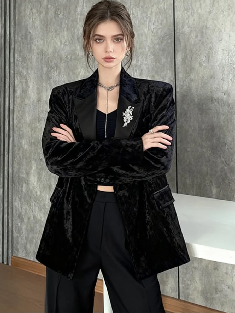TWOTWINSTYLE Solid Loose Spliced Sequined Velvet Blazers for Women Lapel Long Sleeves Vintage Blazer Female Fashion Clothing New