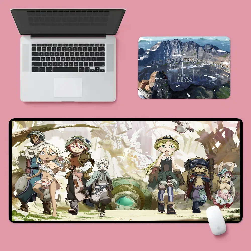 Hecho en Abyss, hermoso alfombrilla de ratón de goma duradera, tamaño de alfombrilla para jugador de juegos CSGO, PC de escritorio, ordenador portátil