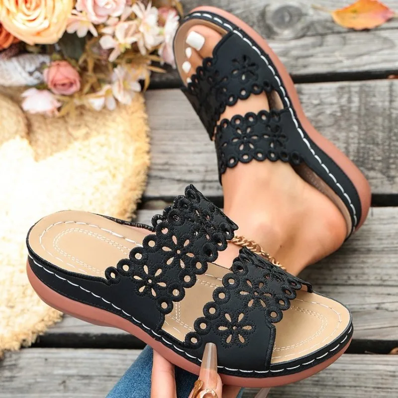 

Womens Casual Wedge Slippers Slip on Double Strap Floral Cutout Hollow Out Platform Sandals Summer Comfort Daily Walking Shoes