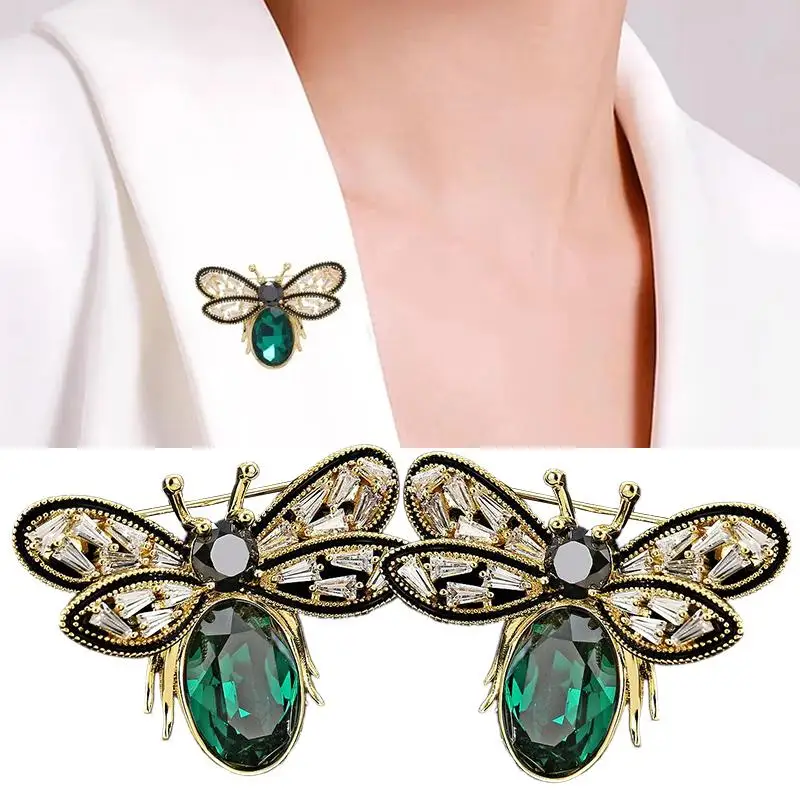 Rerto Bee Brooches For Women Enamel Rhinestone Animal Tassel Lapel Pins Men's Suit Collar Pin Badge Accessories