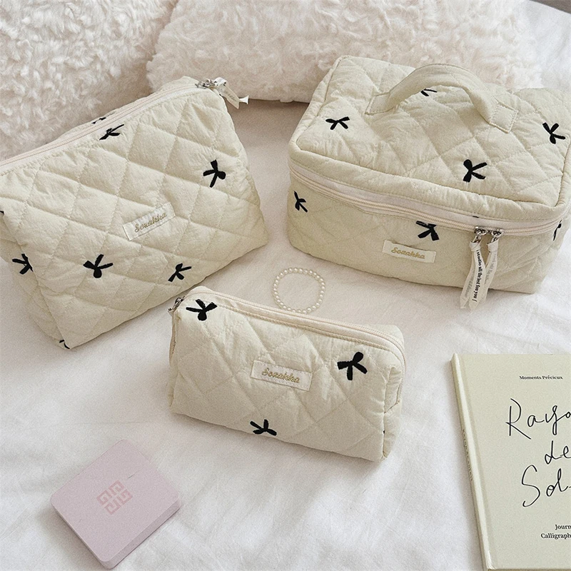 Korean Embroidered Bow Quilting Cotton Makeup Bag Cloth Handbag Pencil Case Storage Bag Portable Cosmetic Organizer Zipper Pouch