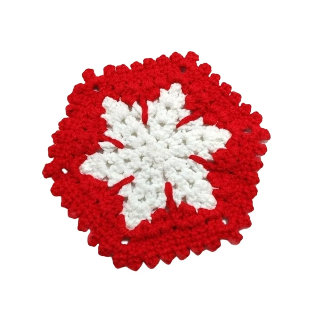 Portable Hand-Knitted Christmas Crochet Coaster Hand Crochet Heat Resistant Mug Pad Handmade Table Coaster Xmas Decor Gift