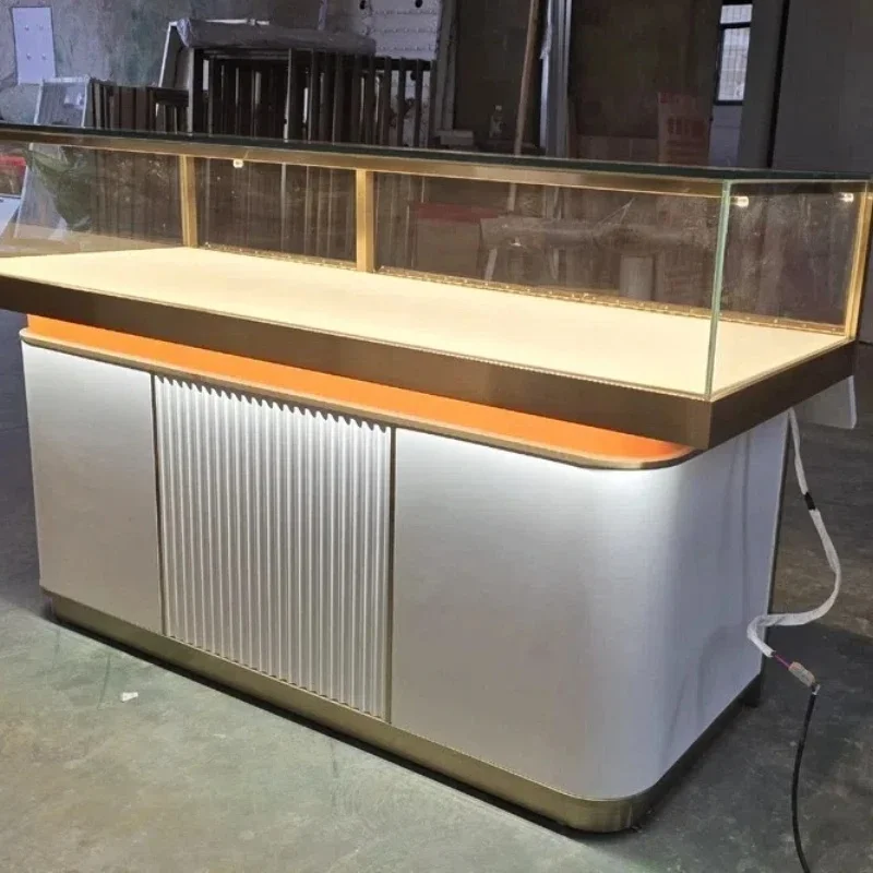 custom.Custom Lockable Glass Jewelry Showcase with LED Lighting Jewelry Stores and Shopping Malls-OEM/ODM Available