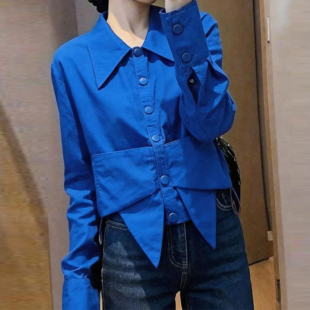 Design sense versatile temperament white and thin comfortable red shirt women's 2026 early spring natal year cardigan