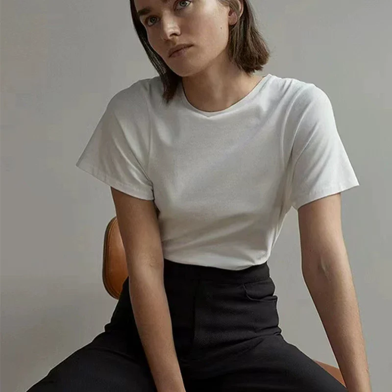 Camisetas con cuello en V azul marino, camisetas informales de algodón para mujer, camiseta con letras en la espalda y diamantes, camisetas de manga corta, nueva camiseta 2025