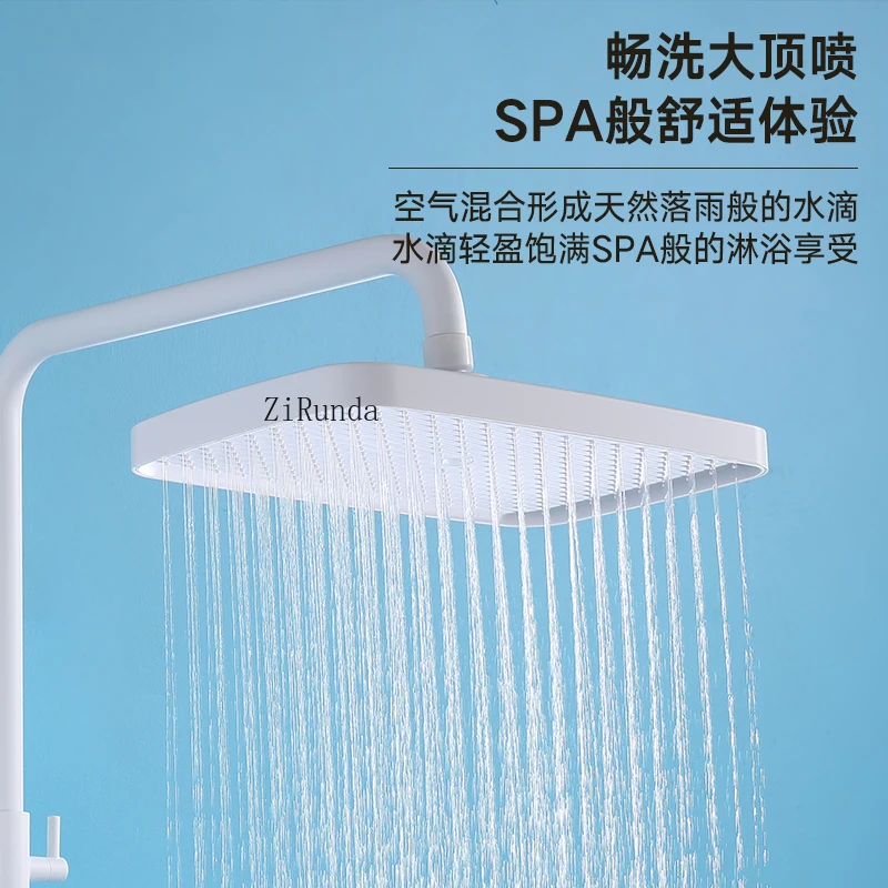 طقم دش ثرموستاتي من النحاس بالكامل مع رذاذ يدوي ورف عريض ودش مضغوط كبير الحجم باللون الأبيض