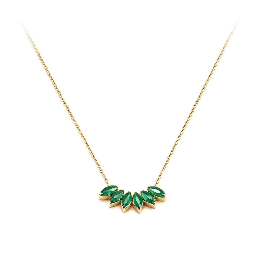 JeeMango Cubic Zirconia Flower Pendant Necklace for Women Minimalist Polished Stainless Steel Gold Plated Jewelry Gift N26047