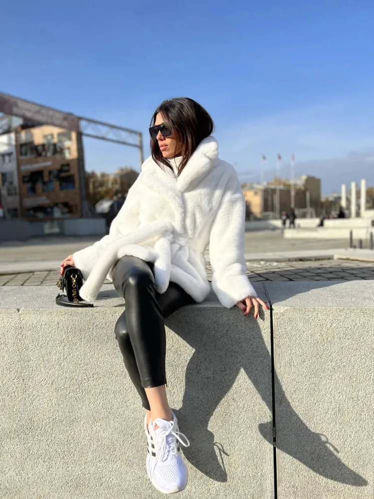 Fall Winter Fur Coat Luxury Branded Puffy Lapel White Belt Faux Rabbit Fur Coat Faux Fur Winter Warmth Inter Clothes Jackets New