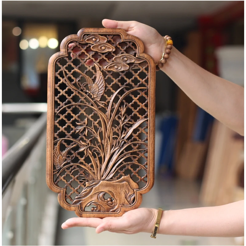 Chinese Classical Hollow Wood Carving Crafts Camphor Wood Carving Wall Hanging Background Wall Home Decoration Height 35cm