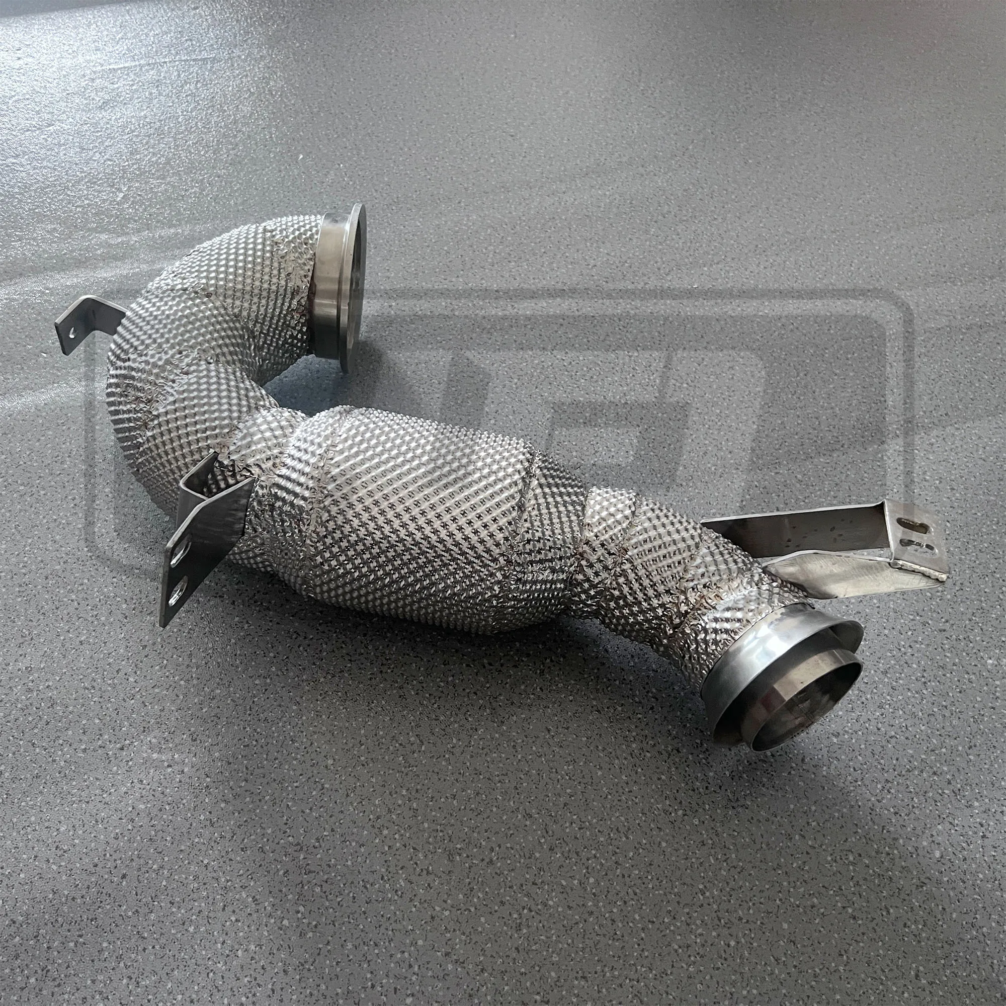 HEO Hochleistungs-Auspuffteile Hitzeschild Niederrohr für Mercedes CLS53 CLS450 AMG C257 4-Matic+ Auspuffrohre