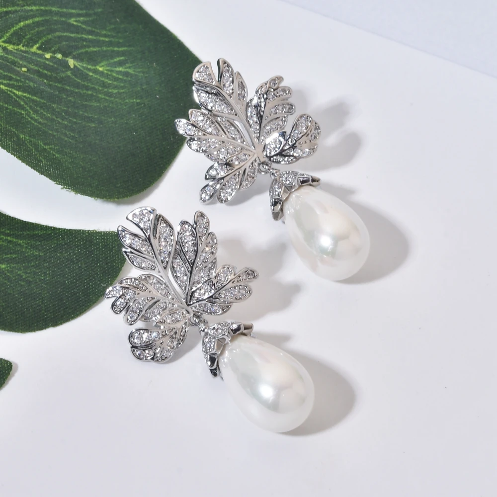 New Fashion Temperament Elegant Leaf Drops Pearl Zircon Earrings for Women/Girls New Bride Jewelry Gifts ER-639