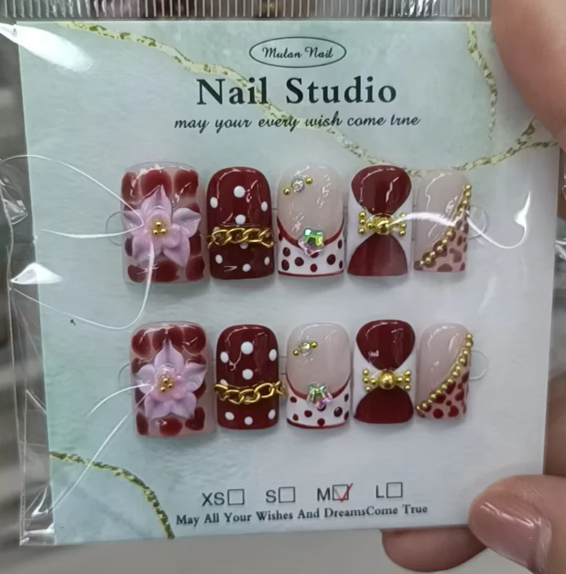 Mixed Pack Handmade False Press On Nails With 3D Charm Reusable Full Cover Nails Random Shipment For Daily Nail Decoration