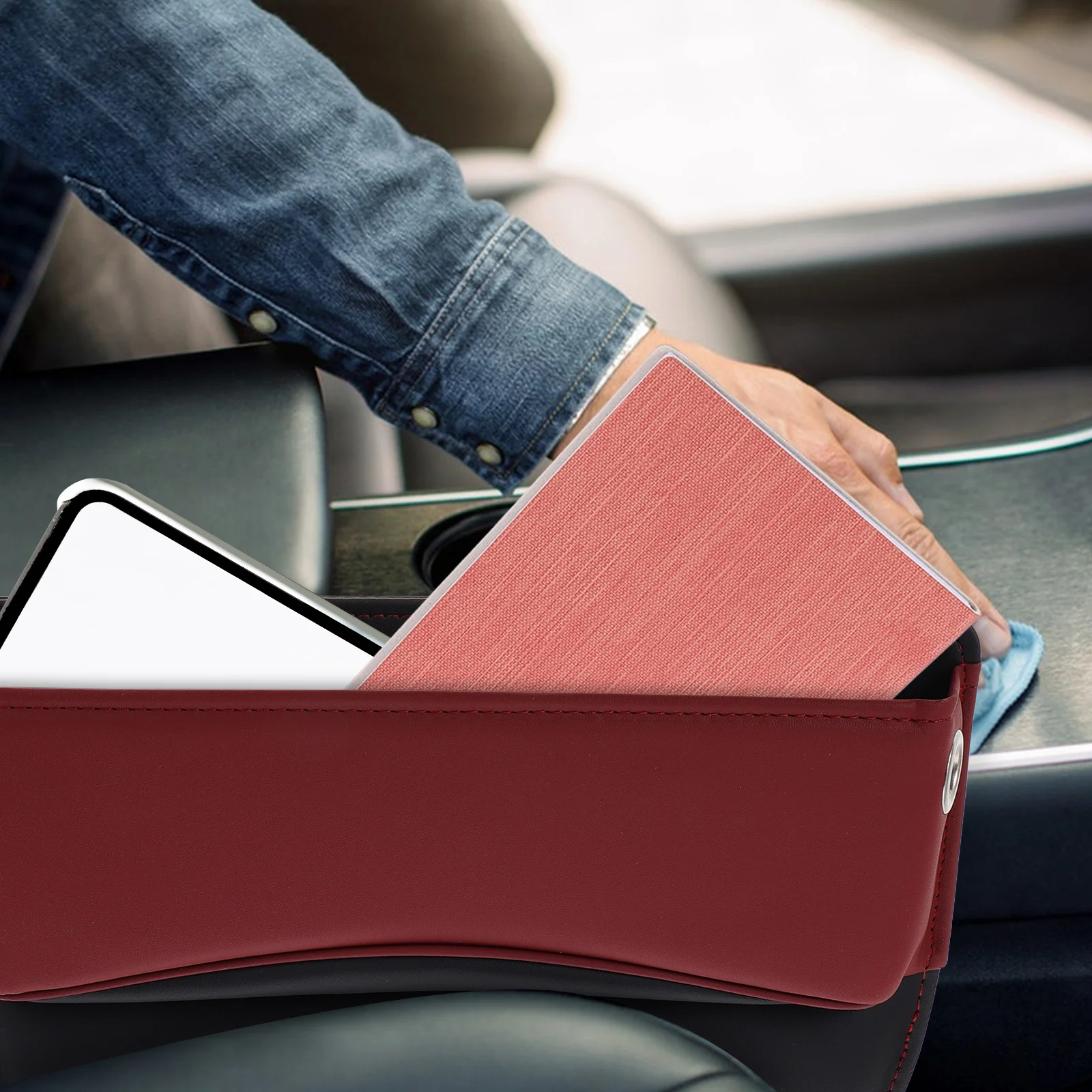 

PU Car Seat Gap Filler Multifunctional Organizer for Small Items Durable Stylish Easy Installation No Tools Needed