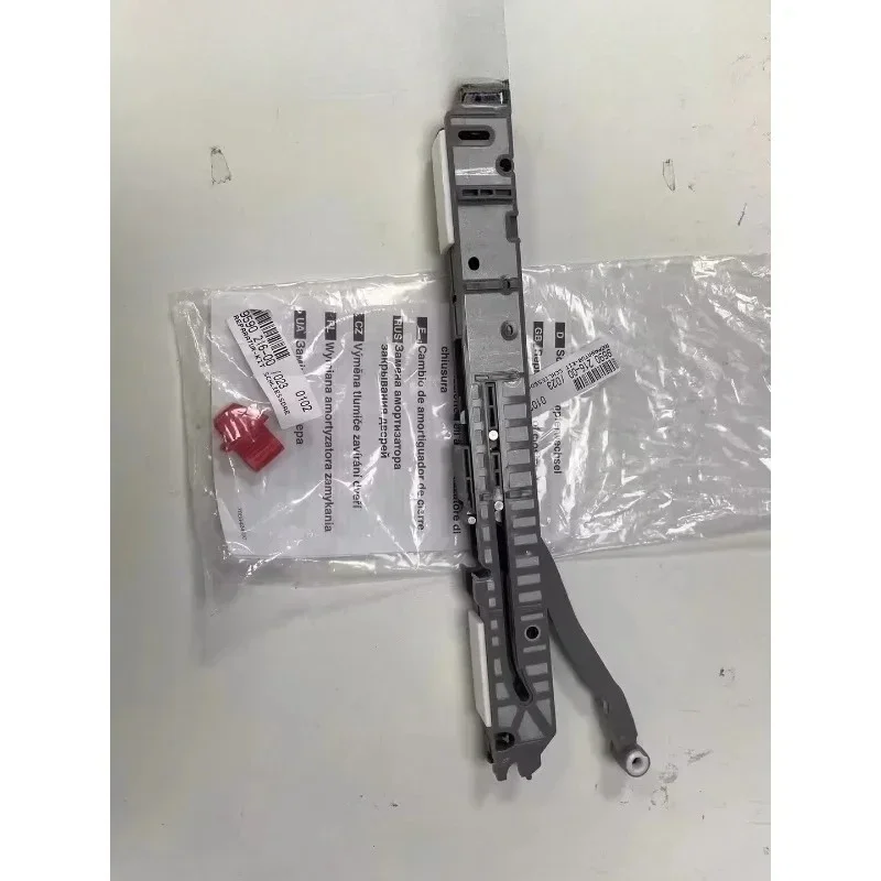 

Lie refrigerator door hinge 8773/8496 refrigerator door hinge 9590216