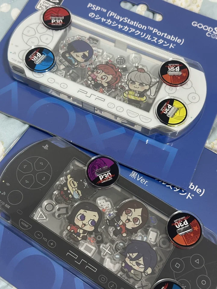 GSC Psp Playstation Portable Shake Figure Ornament Hanging Decor Black White Game Themed Desktop Display Collectible