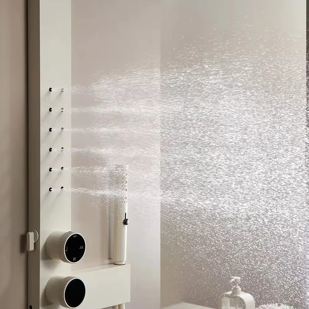 Nuovo set doccia a due maniglie quattro funzioni con montaggio a parete in ottone