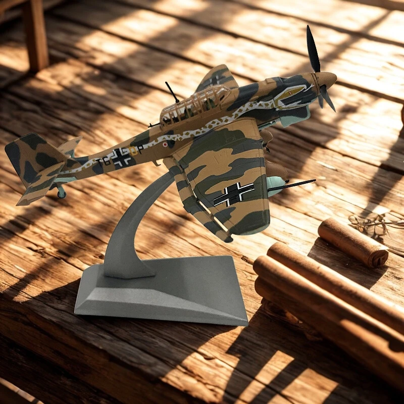 

1:72 German World War Ii Dive Bomber Stuka Ju87 Alloy Fighter Aircraft Model Home Decor For Collections And Displays