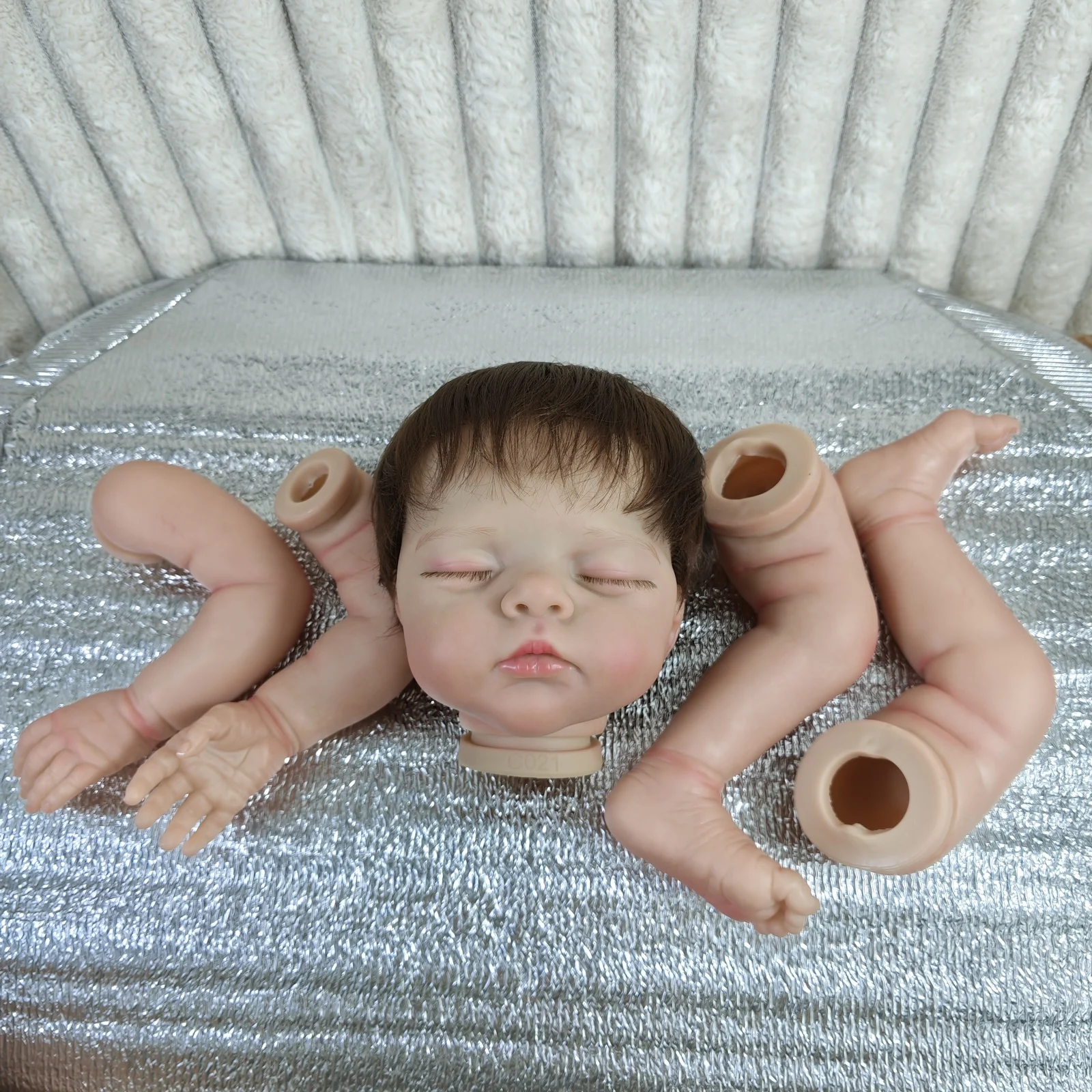 20 Inch Already Painted Reborn Doll Kit Irys With Rooted Hair and Cloth Body Unassembled DIY Vinyl Doll Parts Toy