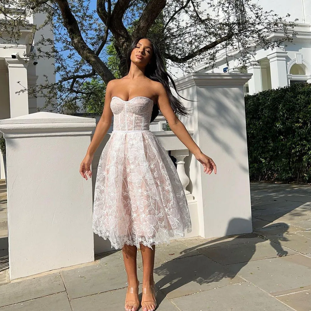 Elegant Short Party Dress Vacation Style Evening Outfit Chic Mini Length Feminine Summer Holiday Cocktail Celebration Wear