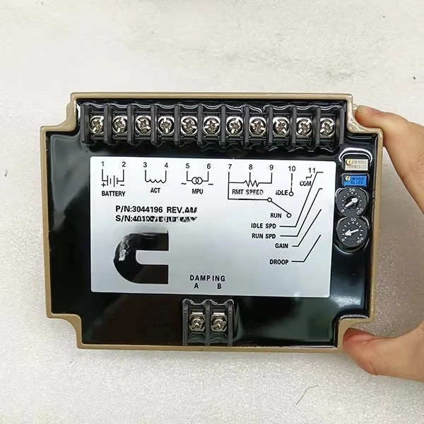 KTA19 QSK19 K19 Generator Speed Controller EFC3044196 Speed Control Unit Governor 3044196 Engine Controller