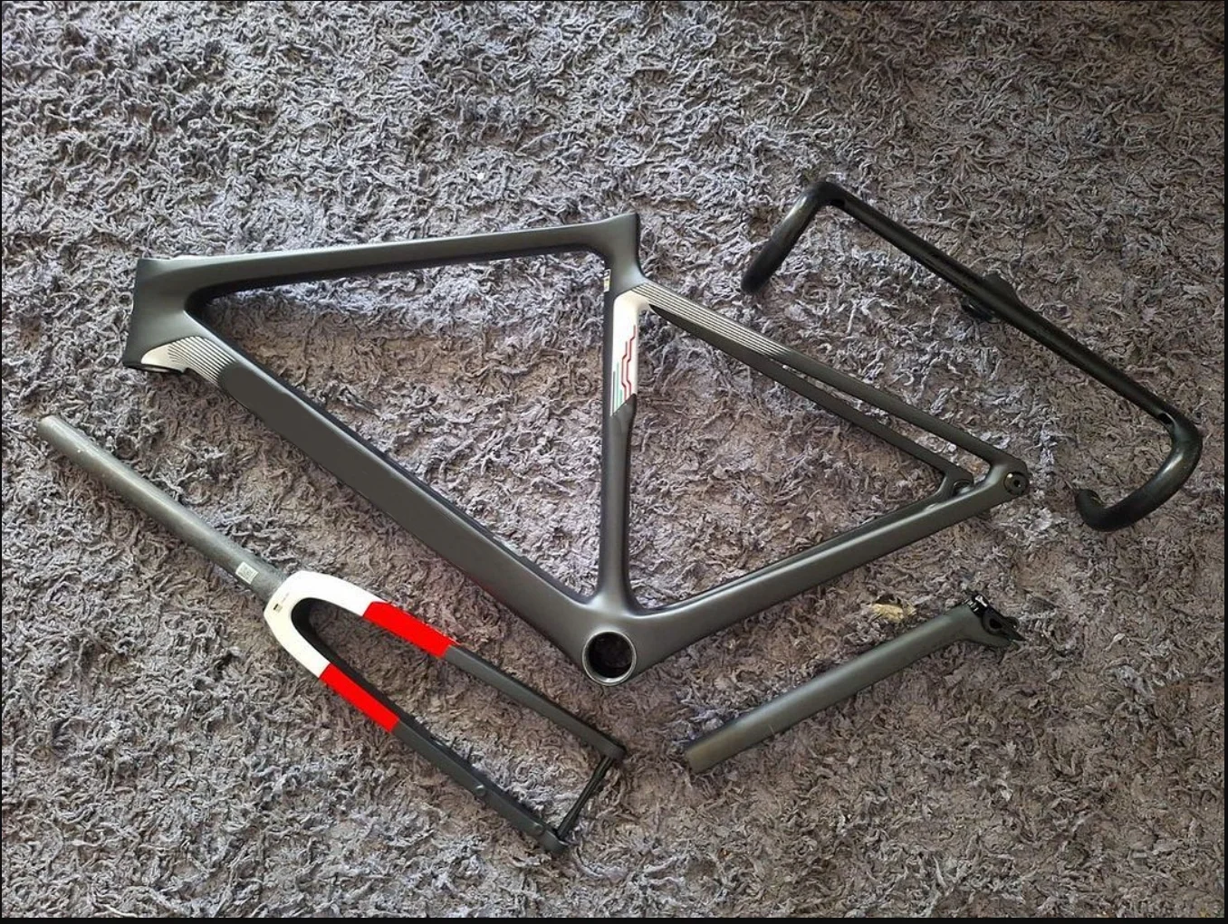 T1100 V4RS Carbon Bike Frames T47 Disc Brake V5RS Carbon Racing Bicycle Framekit RVBK SDM3 XDB DPD