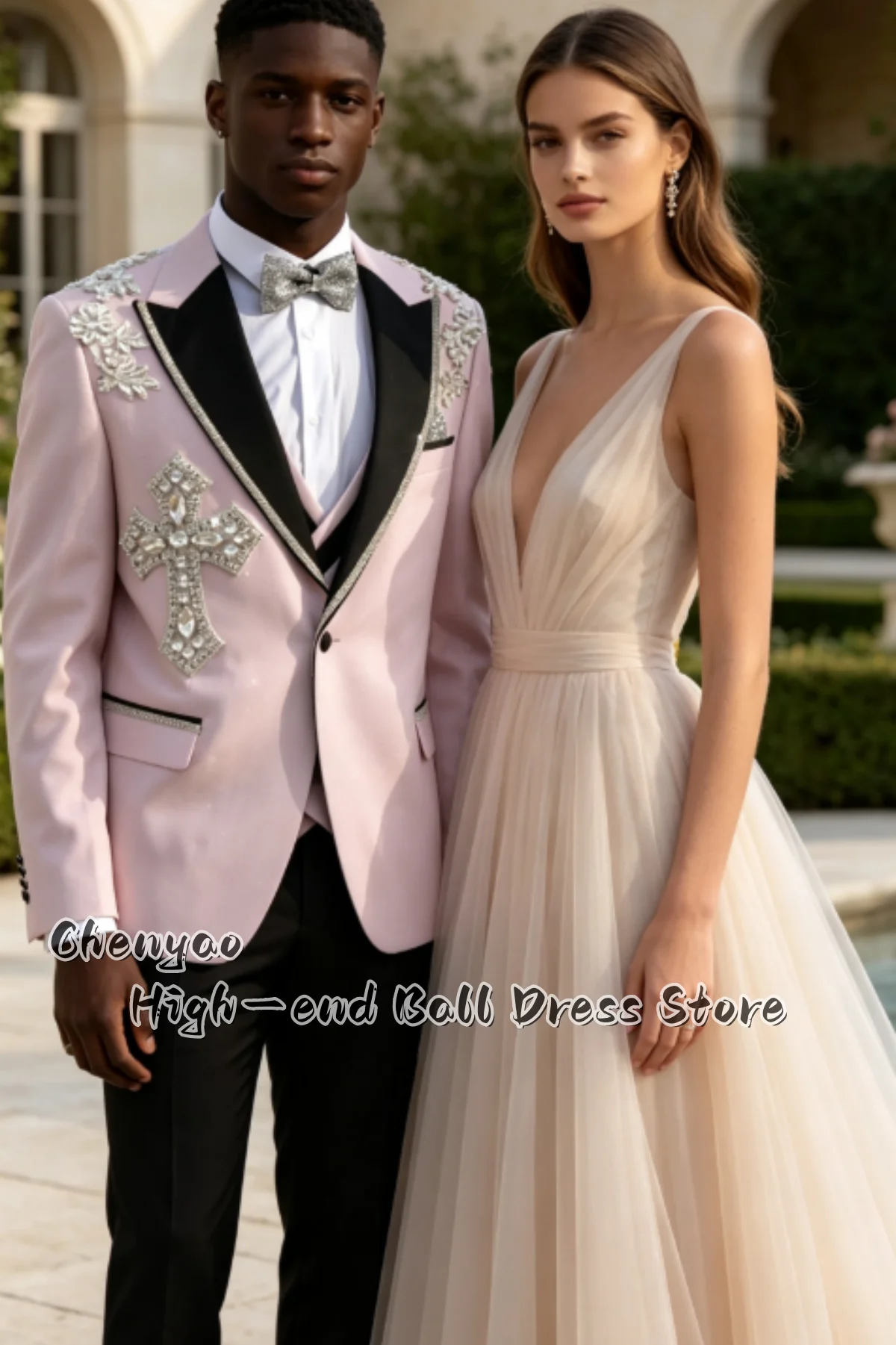 Luxury Crystal Cross Applique Shoulder Floral Embroidery Men Suits Customized Groom Tuxedo Wedding Male Blazers 3Pcs ropa hombre