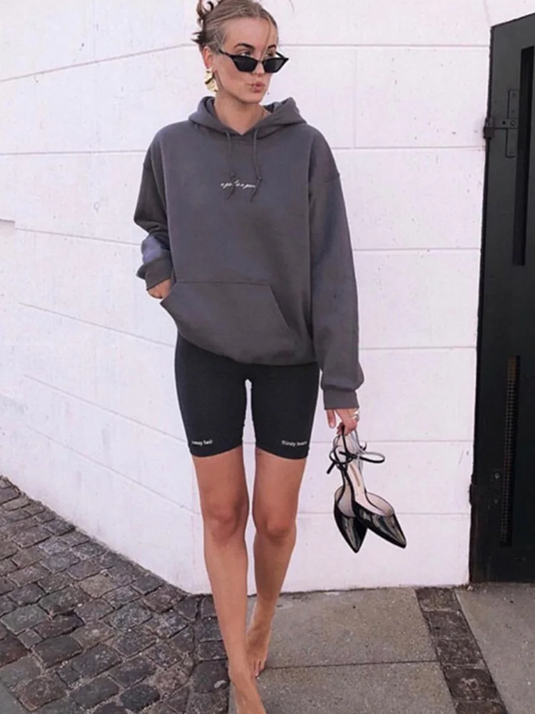 Pantalones cortos de motorista para mujer, shorts ajustados de cintura elástica, informales, coreanos, con letras estampadas, color negro