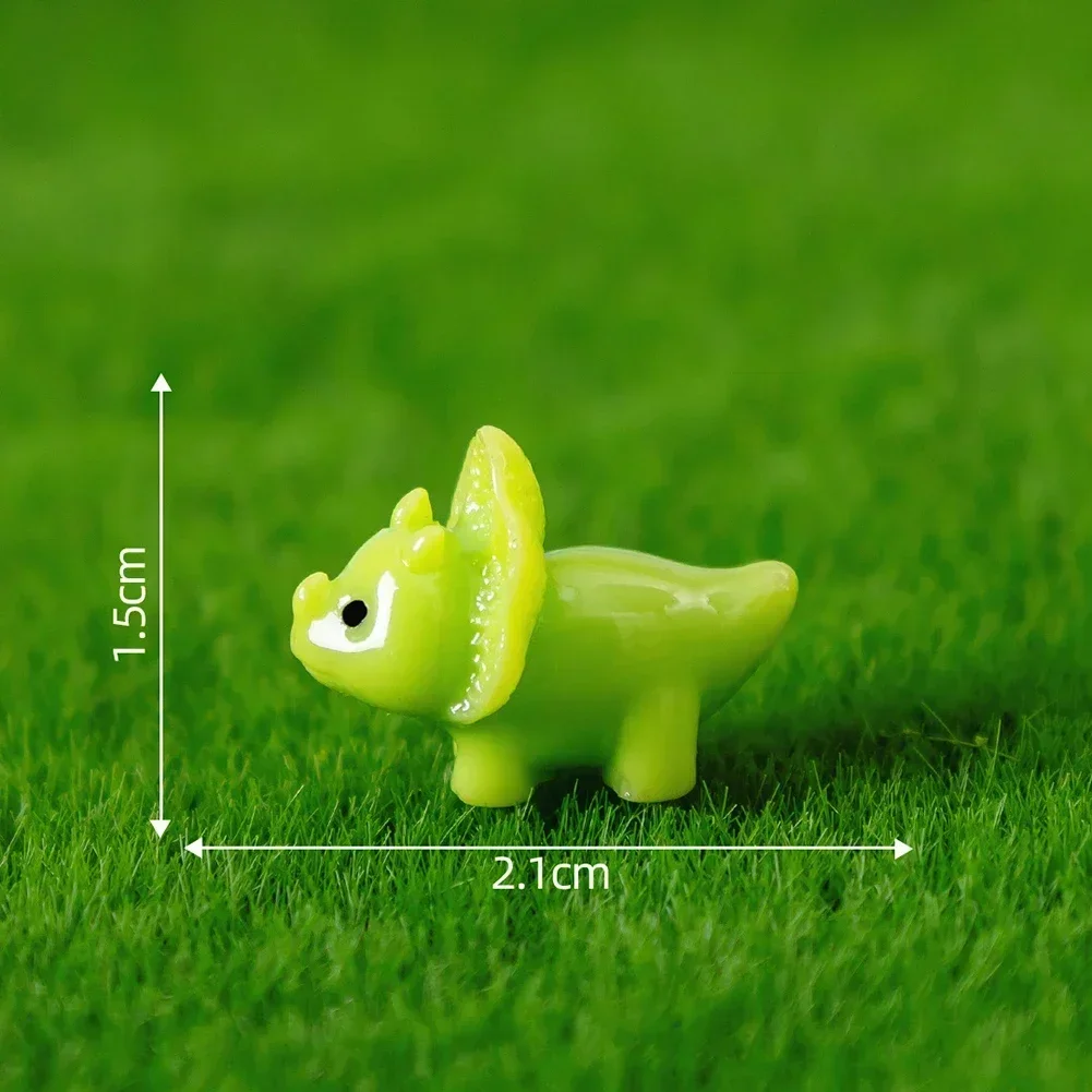 Dinosaur Resin Miniature Figurines Luminous Triceratops Moss Microlandscape Decoration Fairy Garden Home Decor