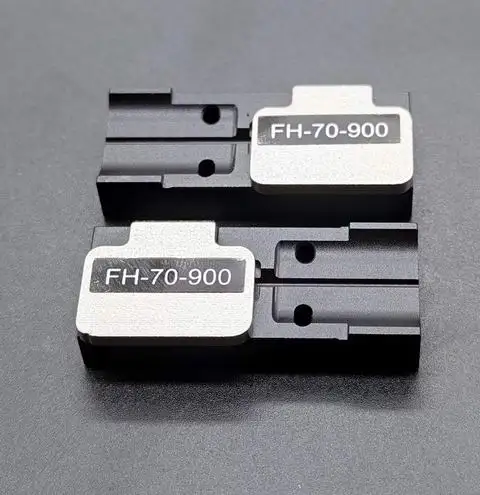 

Fiber Holder FH-70-900 For Fujikura Fusion Splicer FSM-80S 87S FSM-22S FSM-60S FSM-90S FSM-70S FSM-12S For Pigtail Fiber Clamp