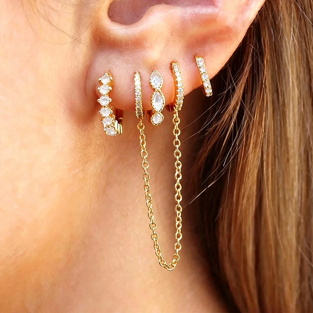 4-teiliges Edelstahl-Ohrringe-Set mit funkelnden Zirkonia für Damen, Doppelketten-Huggie-Hoop-Piercing, Y2K-Schmuck, Geschenk für Frauen
