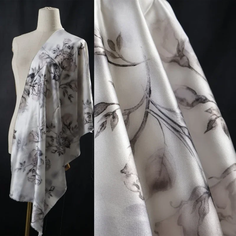 

19mm Heavyweight National Feng Shui Ink Hazy Rose Fabric Skirt Qipao Shirt Fabric