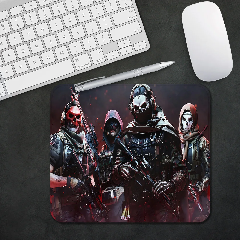 C-Call of Duty Gaming Mouse Pad XS Small Mousepad For PC Gamer Desktop Decoration Office Mouse Mat Deskmat Rug