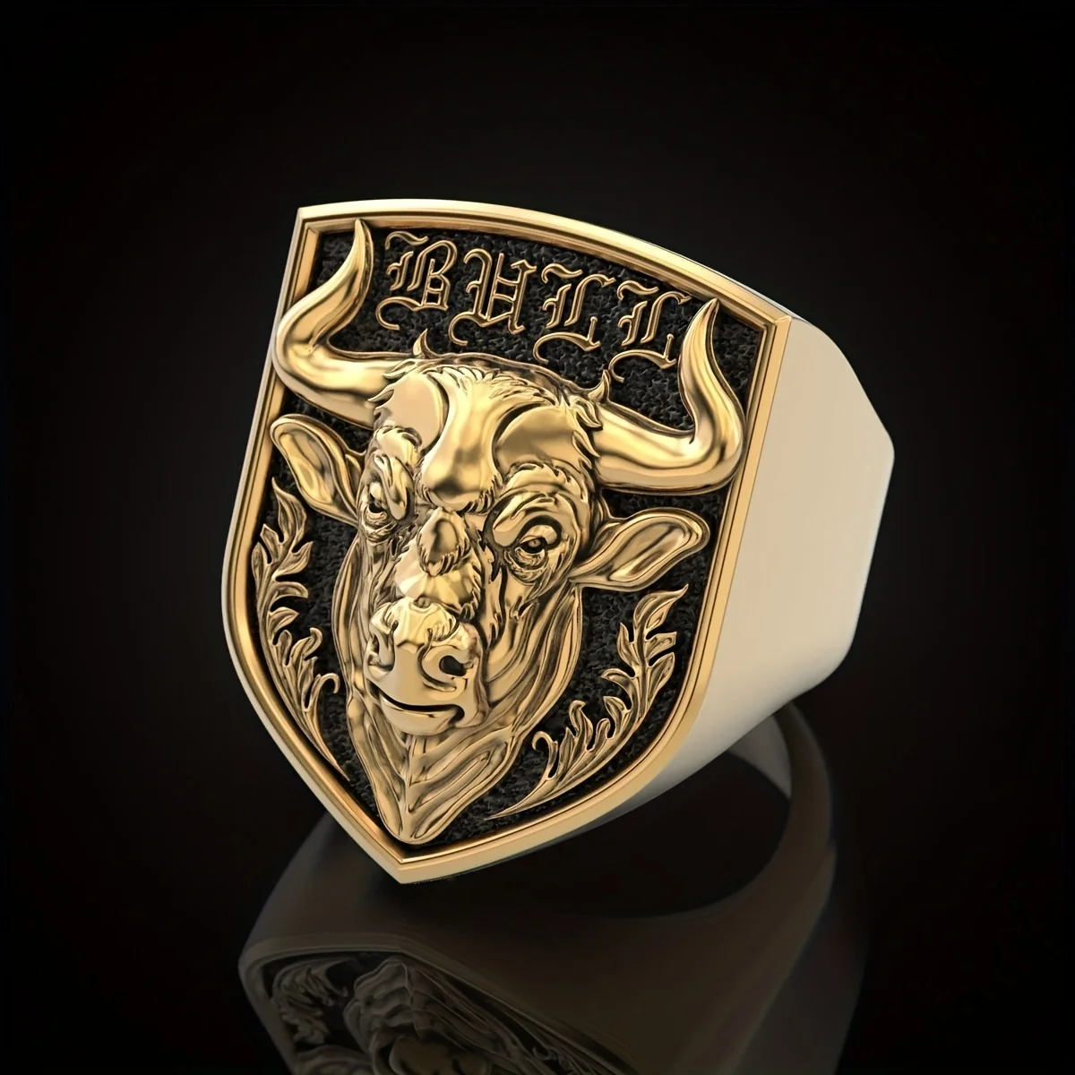 New Fashion Vintage Domineering Bull Carved Rings for Women 14K Gold Plated Wide Version Punk Rings Animal Jewelry