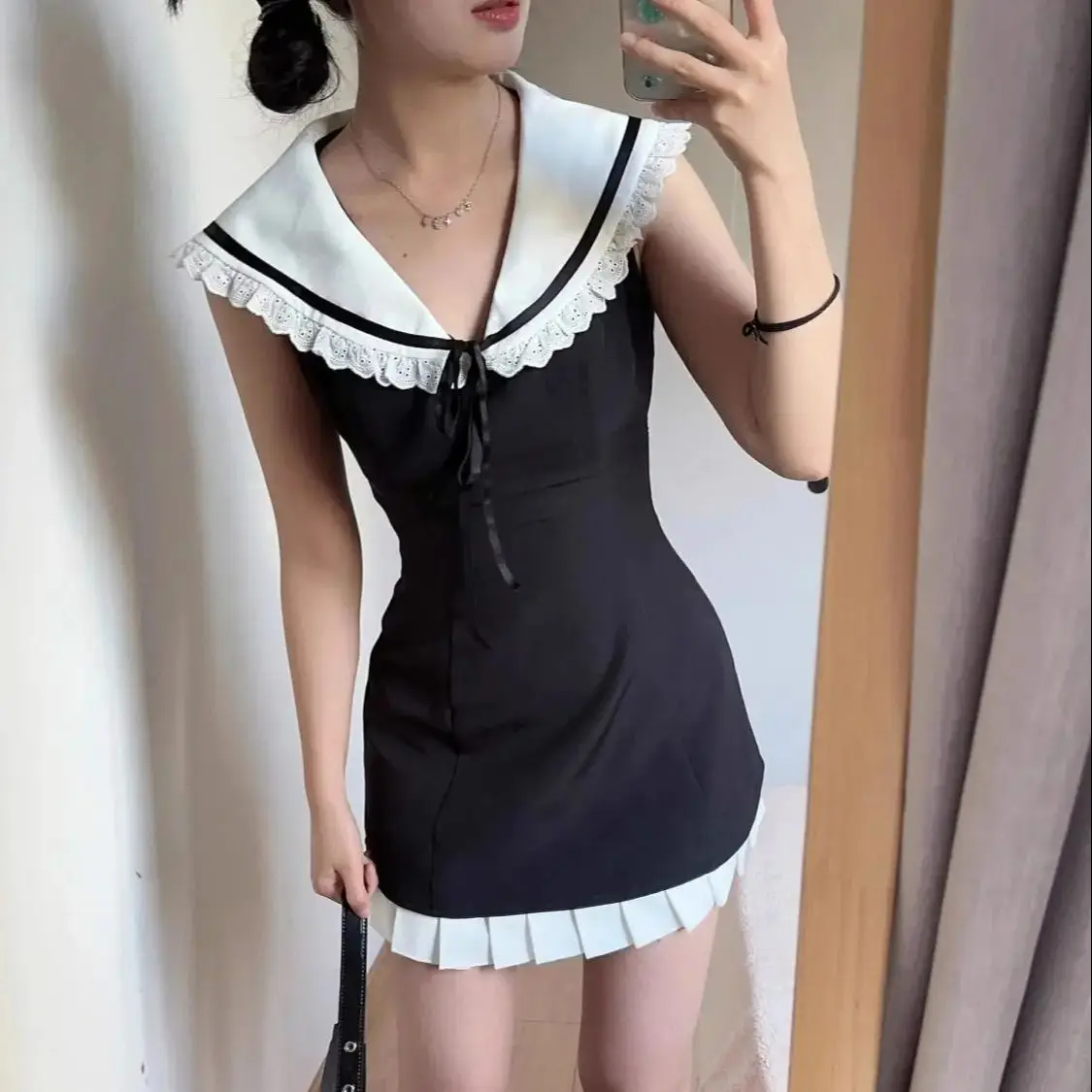 

Pleated Dress Stitching Navy Collar Preppy Style Sweet Hot Girl French Sleeveless Short Dress Slim Waist Fashion Lady Dress