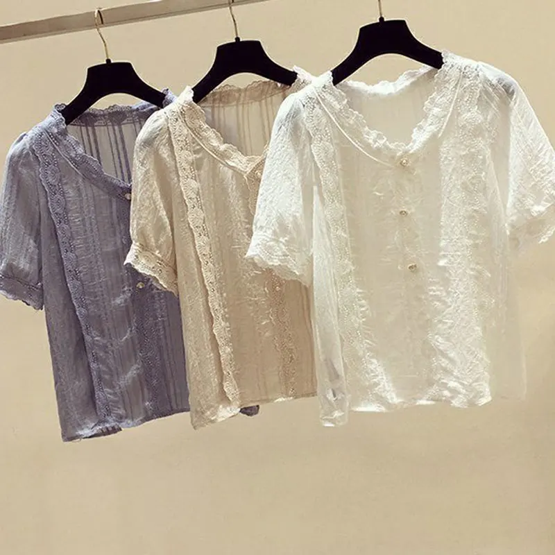 Vintage Lace Patchwork V-Neck Shirt Short Sleeve Female Summer New Solid Color All-match Chic Pearl Button Elegant Sweet Blouse