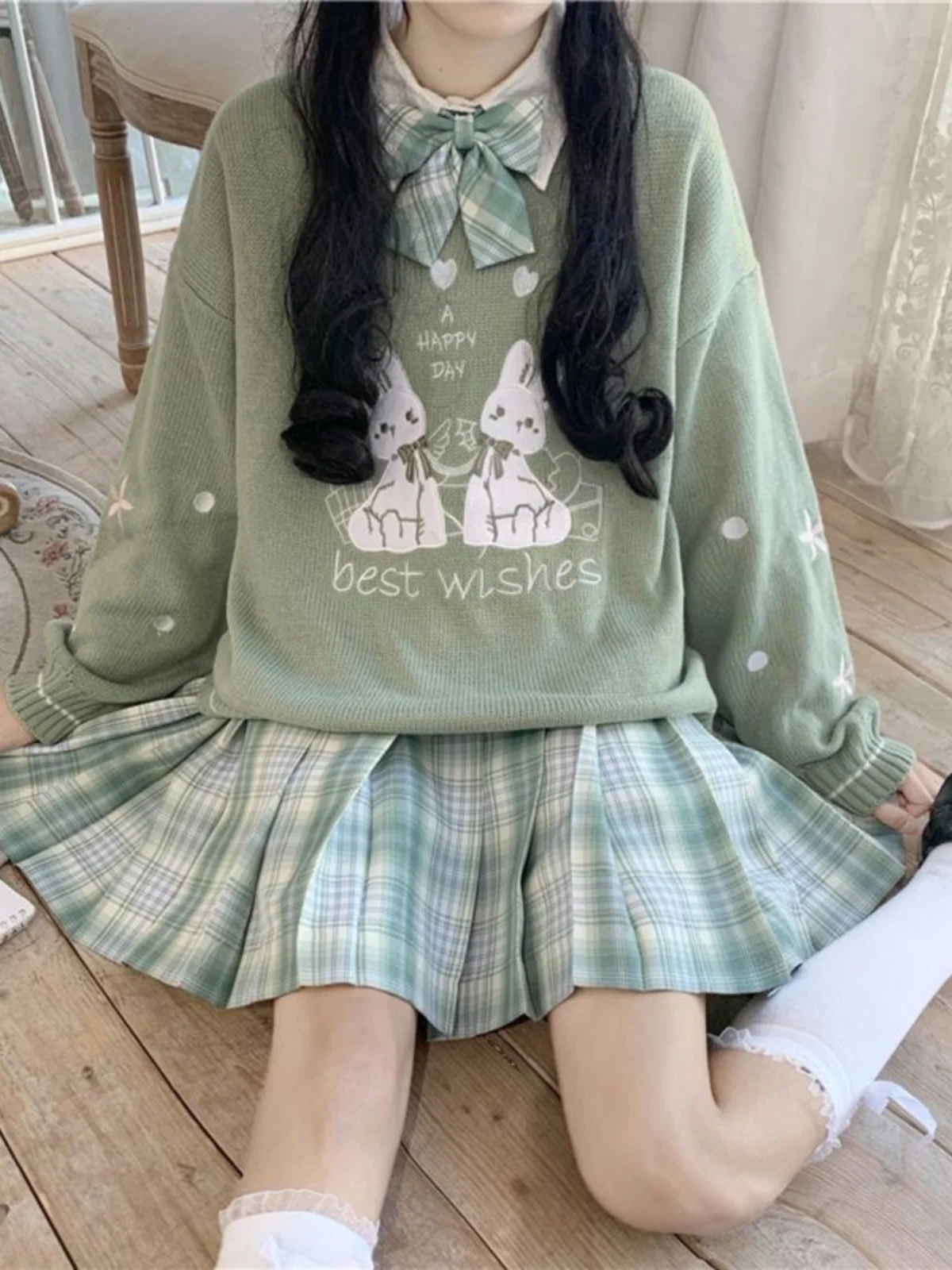

Autumn Winter Knitted Long Sleeve Women's Top Embroidered Rabbit Patch School Uniform Style Outerwear Fashionable College Wind