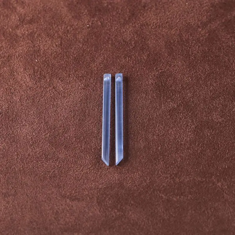 天然シモファーンブレードペンダント：シルバーブルーのチャトヤント宝石ジュエリー、ミニマリストやクリスタル愛好家向け 56x4x3mm-3.3g