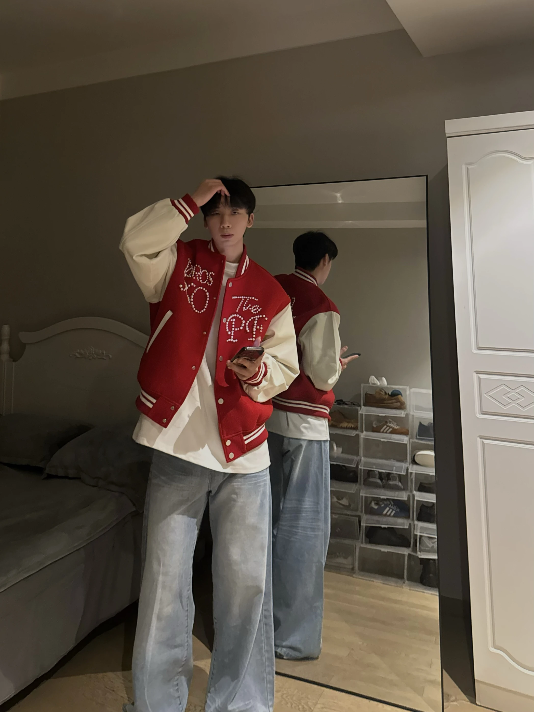 

Мужская куртка в стиле ретро-американский бейсбол, красная, весна-осень, с жемчужной вставкой, рабочая одежда, молодежный трендовый дизайн, свободный крой, длинный рукав