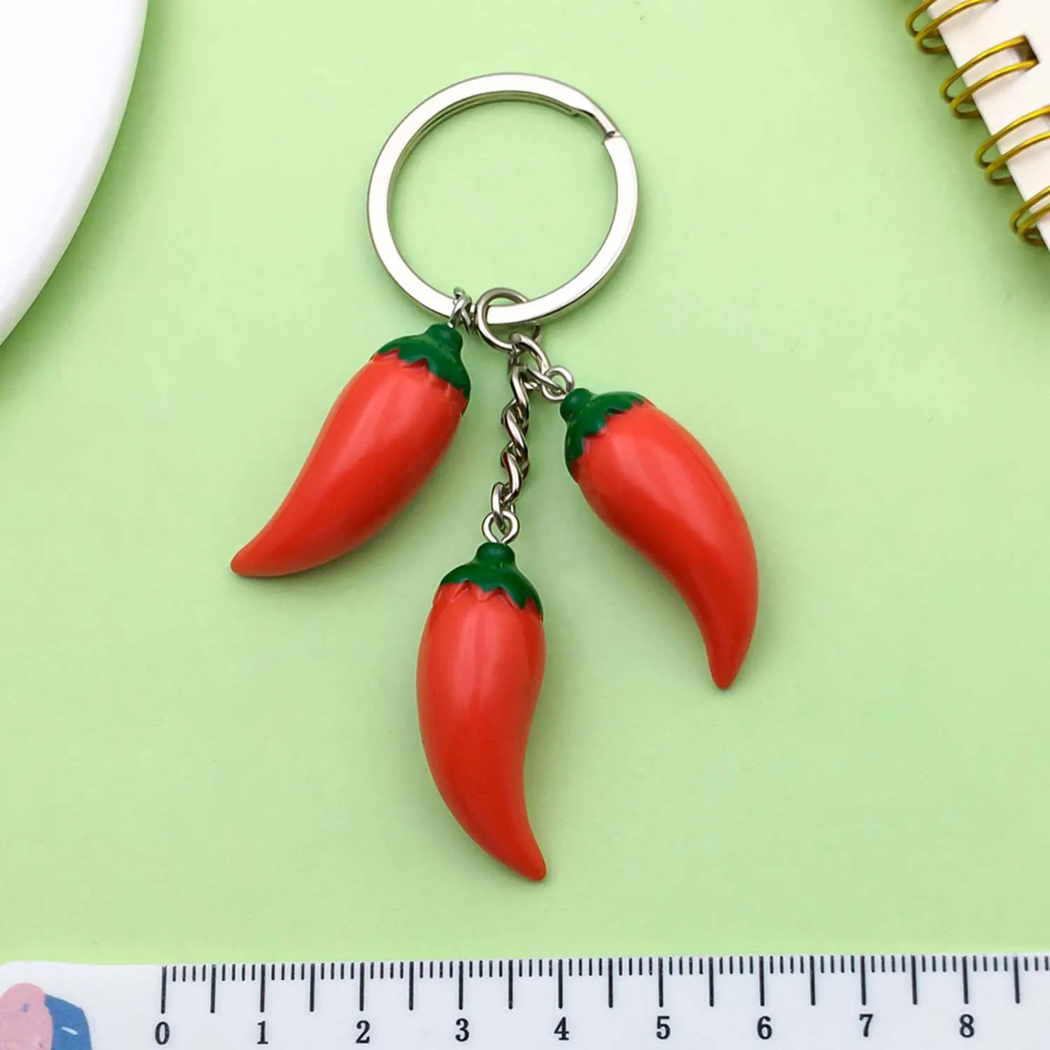 1 قطعة سلسلة المفاتيح تصميم الفلفل الأحمر الراتنج المألوف ، حلقة مفاتيح الغذاء المقلدة ، لمفاتيح السيارة ، حقائب الظهر ، المحافظ #4